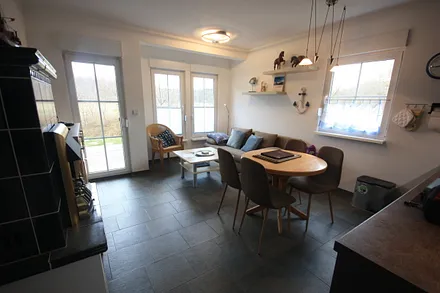 Sitzecke und Esstisch