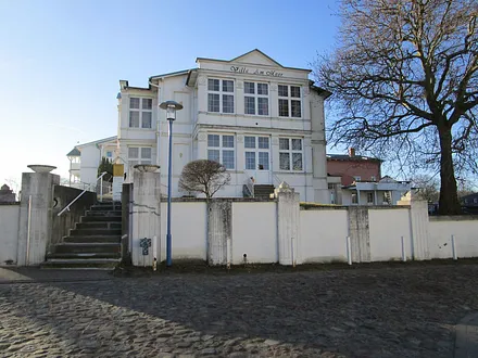 Villa Am Meer, Kastanienallee 5/Ecke Friedrichstraße