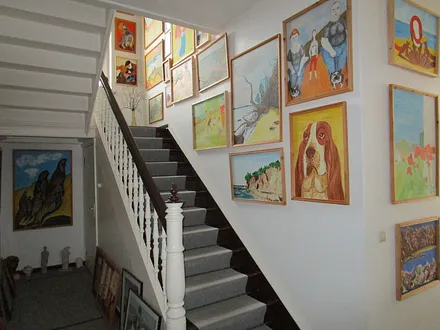 Villa Treppenhaus / Galerie