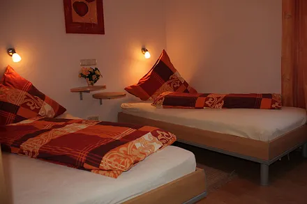 Schlafraum mit 2 Einzelbetten