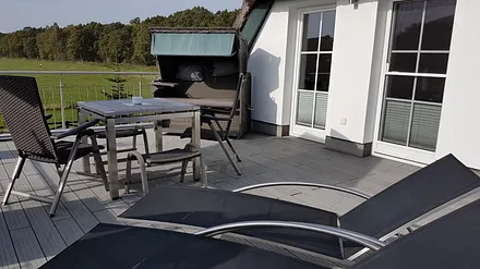 große Dachterrasse zum Relaxen