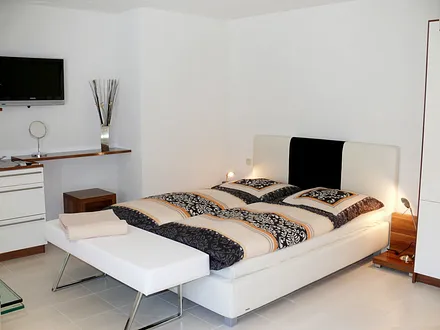 Schlafbereich im Wohn- Schlafzimmer