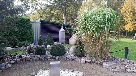  Räucherofen sowie danebenbefindlicher Fischputzplatz für unsere Angler