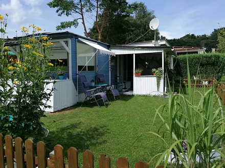 komplett eingezäunt