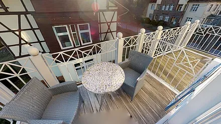 Blick von der Essecke bis zum Achterwasser