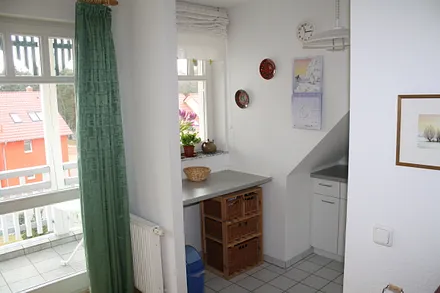 Küche - Zugang zum Balkon