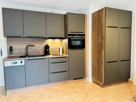 Vollausgestattete Küchenzeile