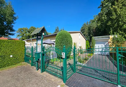 Eingangsbereich zur Ferienanlage Haus "Am Wald"