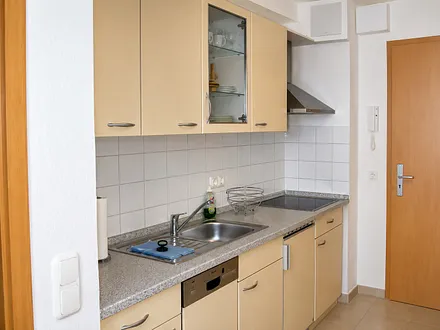Hochwertige, komplett ausgestattete Küche