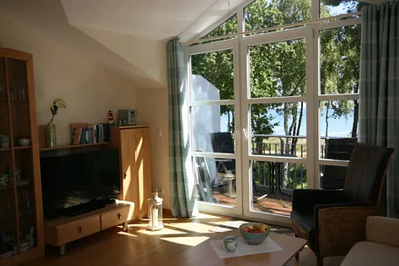 Wohnzimmer mit Balkon zum Meer (2), direkter Meerblick 