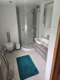 Bad mit Dusche