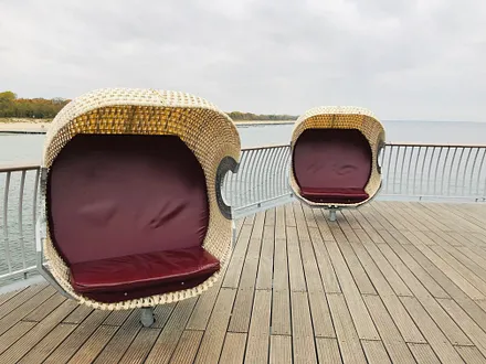 Strandkörbe auf der neuen Seebrücke