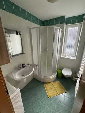 Bad mit Dusche