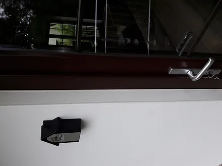 Schlüsseltresor neben der Ferienwohnungstür