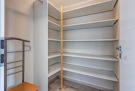 begehbarer Kleiderschrank