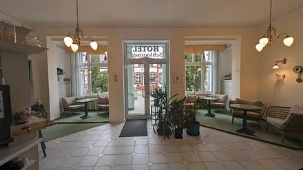 Sitzecke in der Hotelhalle