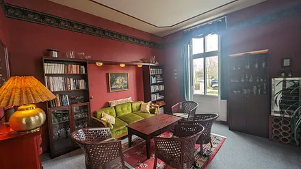 Bibliothek und Salon 