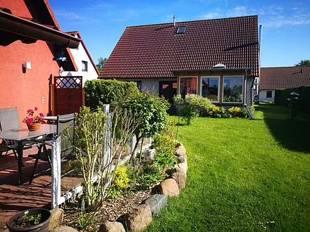 Terrasse mit Grillmöglichkeit