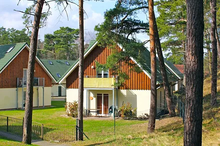 Haus 5 - Fewo Schütze am Waldrand hinter der Düne