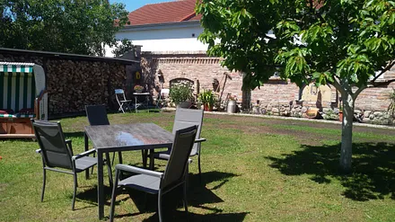 der Garten steht ihnen zur Verfügung