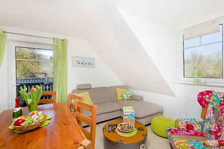 Vom Wohn und Essbereich Ausgang zum Balkon