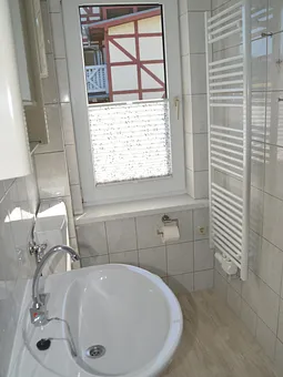 Bad Waschplatz und WC