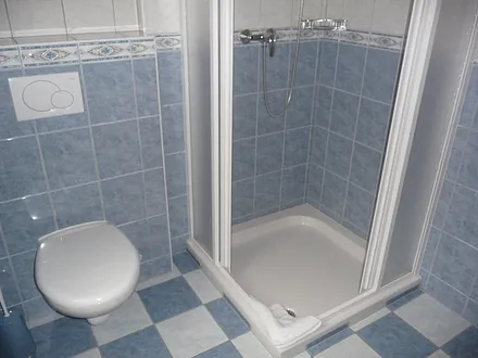 Duschwanneneinstieg nur 5 cm hoch