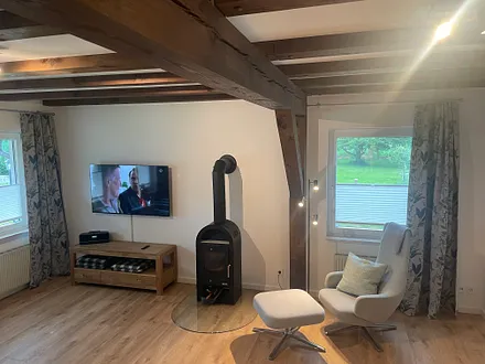 Wohnzimmer mit Leseplatz