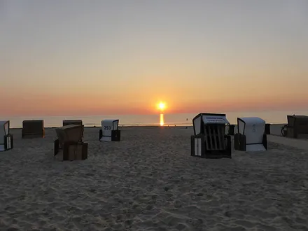 immer eine Empfehlung - Sonnenaufgang am Strand
