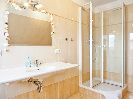 so betreten wir das große Bad