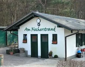Am Fischerstrand -  maritimer Fischimbiss hinter der Düne