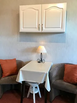 Bequeme Sessel sorgen für Behaglichkeit 