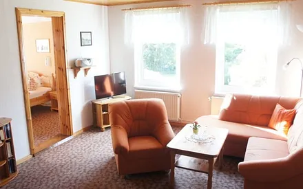 gemütliche TV / Radio Sitzecke