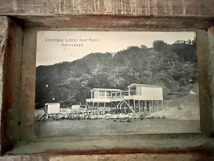 Detailansicht Bildercollage im Schlafzimmer