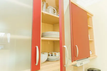 Küche - Geschirr, Radio