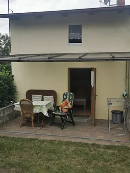 DZ /Eingang mit Terasse