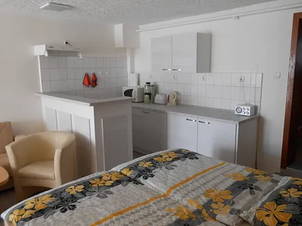 kombinierter Wohn - Schlafraum