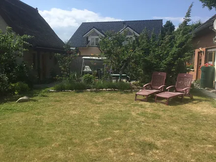 Garten mit Liegewiese