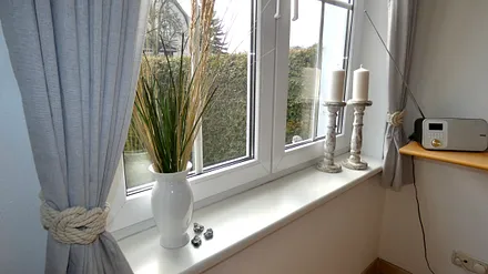 Liebevoll maritim eingerichtet