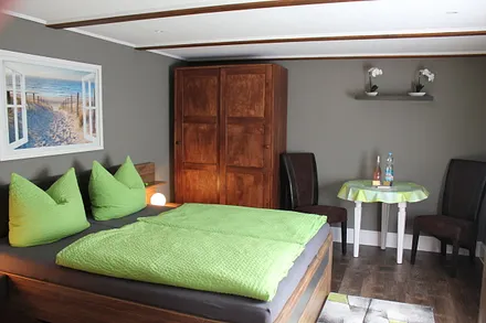 Sitzgelegenheit - 2018 neu