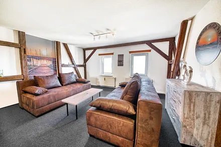 Fewo Seeschwalbe mit komfortabler Wohnküche, Bad mit Wanne und geräumigem Wohnzimmer, 