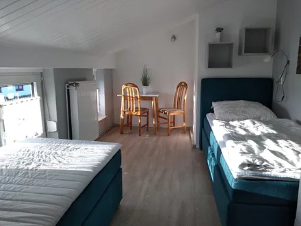 Schlafzimmer bei 2 Pers. oder Kinderzimmer ab 3 P.