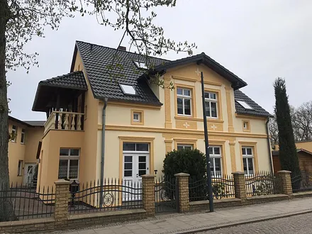 Ferienwohnung mit Balkon liegt in der ersten Etage