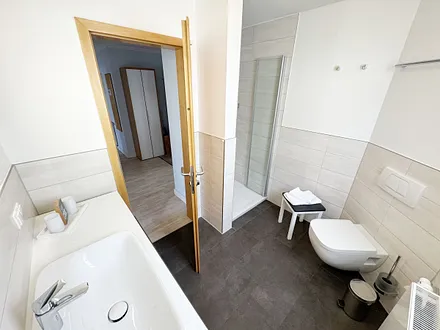 2. Schlafzimmer mit 2 Einzelbetten und Kleiderschrank