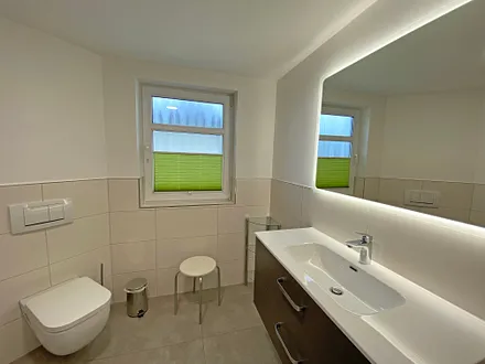 Badezimmer mit Waschbecken