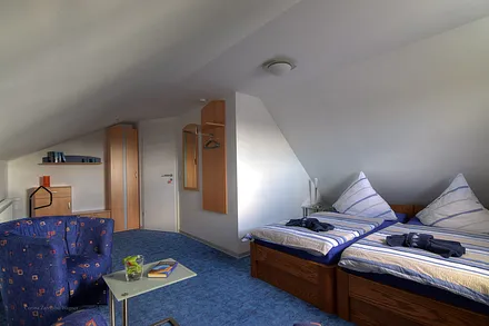 Ihr zweites Schlafzimmer aus anderer Perspektive