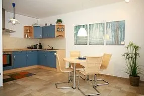 Küche und Eßbereich