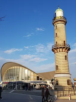 Leuchturm + Teepott nur 5 Gehminuten entfernt