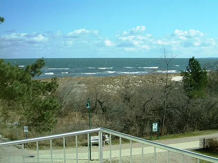 Blick vom Balkon auf die Ostsee