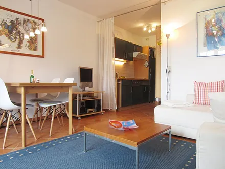 Wohnbereich & Küchenzeile